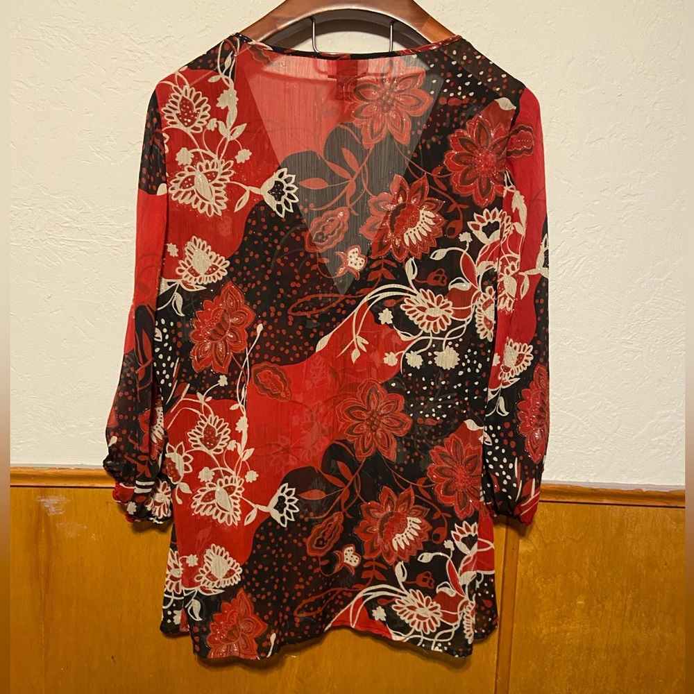 Ladies Red and Black Top Blouse Light Gorgeous Plus Size 22/24 Very Nice! - Picture 7 of 7